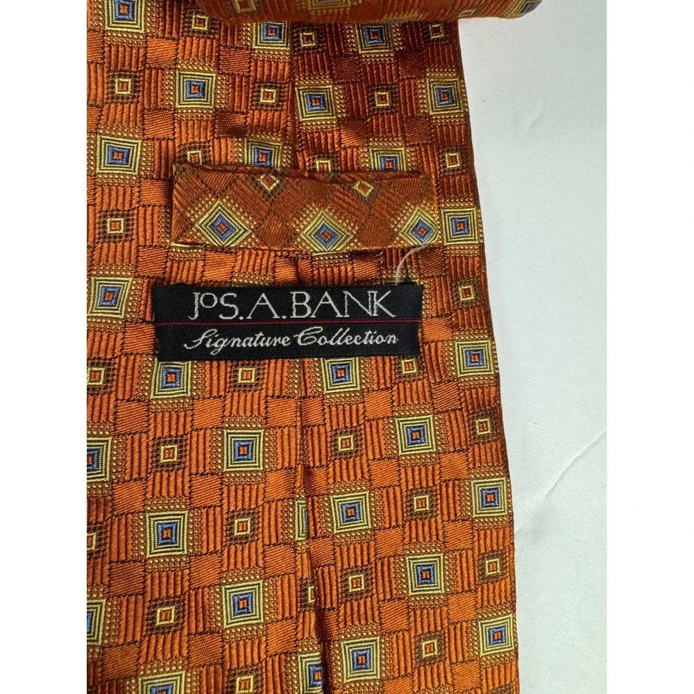 Jos. A. Bank‎ Signature Collection Silk Tie Burnt Orange Geometric Square Italy